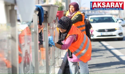 Üst geçite hanım eli değdi
