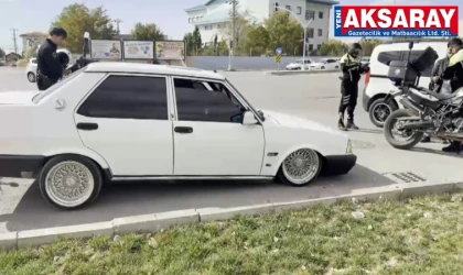 ARAÇLAR NE HALE GELİYOR Şaşırtan sürücüye polisten ceza