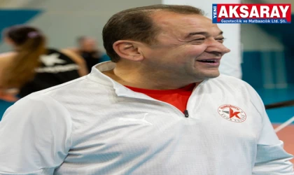 Sultanların başantrenörü ile yollar ayrıldı