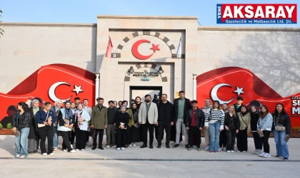 Gençlere rehberlik etti