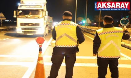 Jandarma ekipleri denetimlerini sürdürüyor