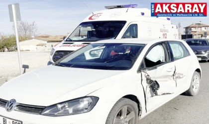 Kontrolden çıkan otomobil karşı şeride geçip araca çarptı