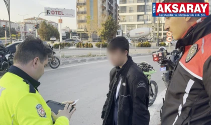 POLİSTEN KAÇTI  15 Yaşındaki motosiklet sürücüsüne 45 bin 746 lira ceza
