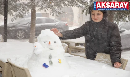 Güzelyurt’u kar bastı