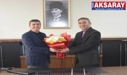İLETİŞİM FAKÜLTESİNDE DEKAN DEĞİŞTİ Hemşehrimiz Prof. Dr. Veysel Çakmak dekan oldu