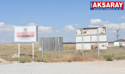 İzinsiz totem ve reklam tabelaları kaldırıldı