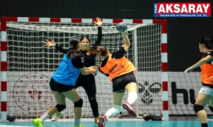 Kaleci Cavidan U-17 milli takım kampına katıldı