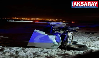 Tır ile otomobil çarpıştı