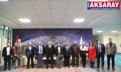 Üstün başarı gösteren akademisyenlere Takdir Belgesi verildi