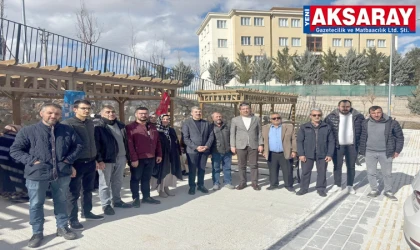 Ak Parti sahadan ayrılmıyor