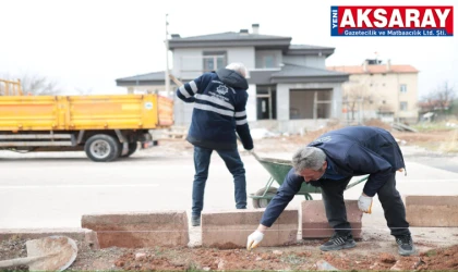Kaldırımlar yenileniyor