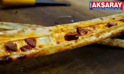 Sahurda fırınlarda sıcak pide keyfi