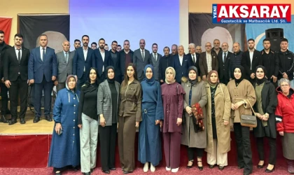 "BAYRAĞIMIZ BİR, BAYRAMIMIZ BİR" Hilalin altında buluşma