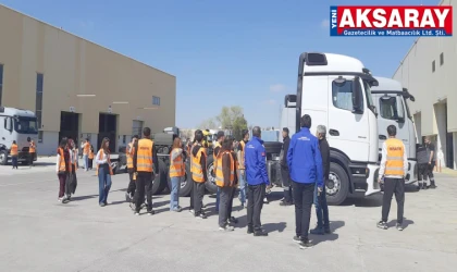 Genç mühendisler Mercedes fabrikasında