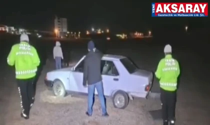 Kontrolden çıkan otomobil tarlaya uçtu