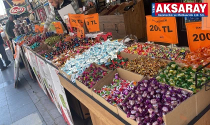 Tezgahlarda şeker ve lokum yerini aldı