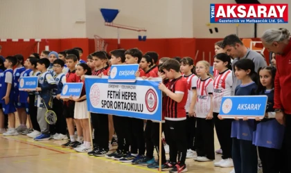 Badminton Heyecanı Aksaray’da Başladı