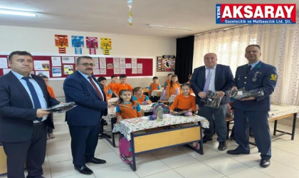 İlk mektuplar Mehmetçiğe