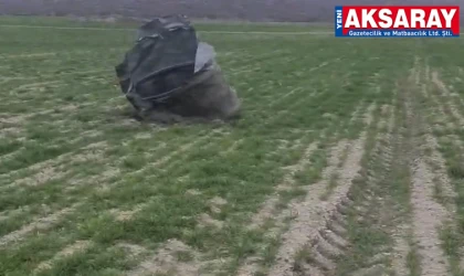 ROKET PARÇASI MI, UÇAK AKSAMI MI ? Tarlada gizemli buluş