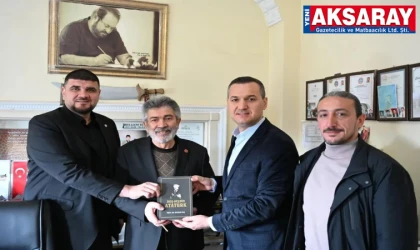 Siyasette nazik buluşma