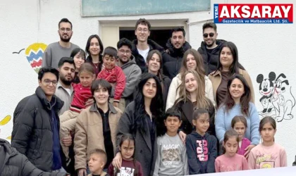 Üniversitelilerden miniklere sosyal sorumluluk eli