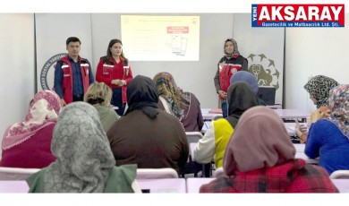 KADINLARA HAYATİ EĞİTİM  Bakanlık Hizmetleri ve Mobil Uygulamalar tanıtıldı
