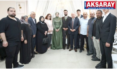 Vali Duru’dan basın personeline anlamlı jest