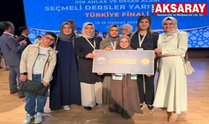 TUĞBA NAZ YILMAZ Kur’an-ı Kerim’i güzel okumada Türkiye ikincisi oldu