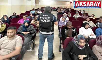 Velilere Bağımlılıkla Mücadelede eğitimi sürüyor