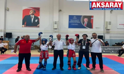 AKSARAY İKİNCİ OLDU Altunhisar Kick Boks Şampiyonası’nda Ortaköy rüzgârı