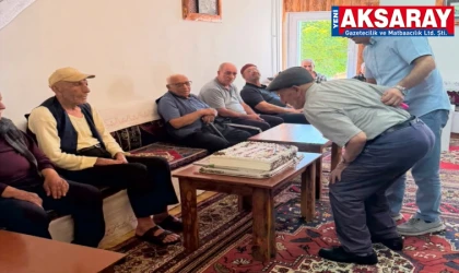 Huzurevi sakinlerine anlamlı kutlama