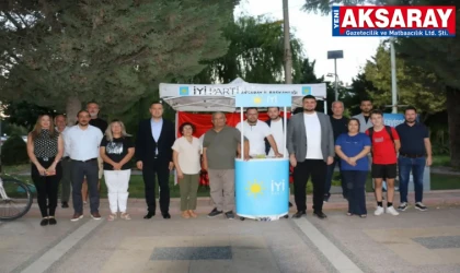 İYİ Parti Elçibey Caddesi’nde stant açtı