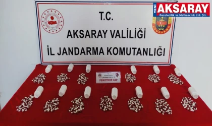 JANDARMADAN UYUŞTURUCU OPERASYONU 728 Adet Sentetik Ecza Ele Geçirildi