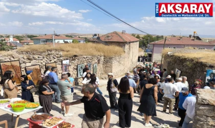 SARATLI KASABASI’NDA ÇİFTE HEYECAN Çarşı açılışı ve resim sergisi bir arada yapıldı