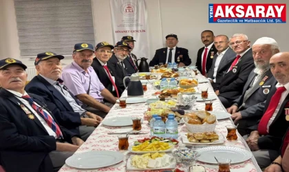 Kahramanlarla sabah namazı buluşması