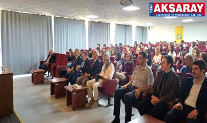 Üniversitede Gazze’de eğitim ve Filistin şiirleri konuşuldu