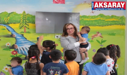 VALİ EŞİ ELİF DURU VE İL MÜDÜRÜ SEZGİ ARPACI ELALDI  Devletin emanetindeki çocuklarla buluştu