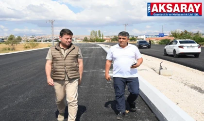 YENİ ÇEVRE YOLUNDA SICAK ASFALT ÇALIŞMASI DEVAM EDİYOR Başkan Dinçer sahayı inceledi