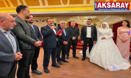 Ak parti teşkilatı düğünde bir araya geldi