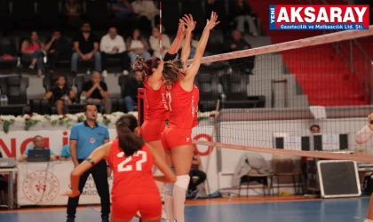 KUZEYBORU SULTANLAR LİGİ’NE FİLEDE TEK PUANLA BAŞLADI: 2-3