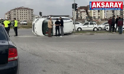 OSB YOLUNDA KAZA Hafif ticari araç takla attı