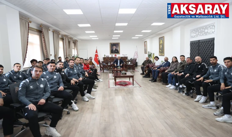 Aksaray kafilesi valilikte ağırlandı