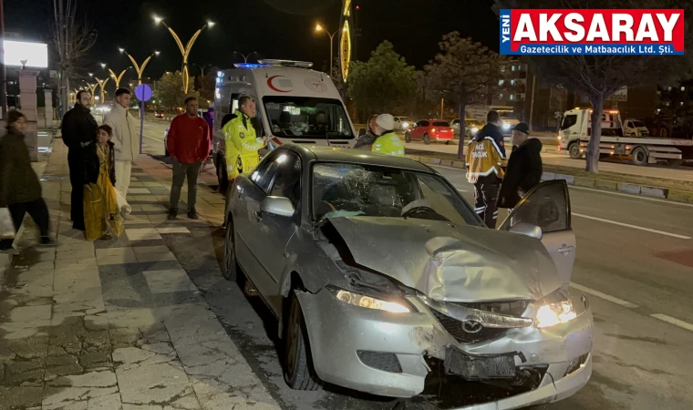Alkollü sürücü araca çarptı, 6 YARALI