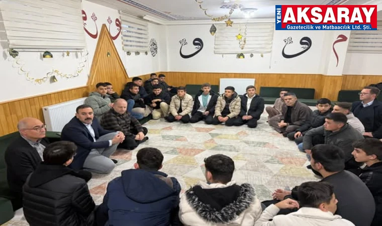 Gençlerle iftar bereketi