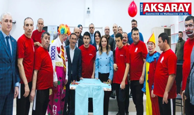 OTİZMİ ERKEN FARK ET, ÇOK YOL AL Özel çocuklara sevgi dolu dokunuş