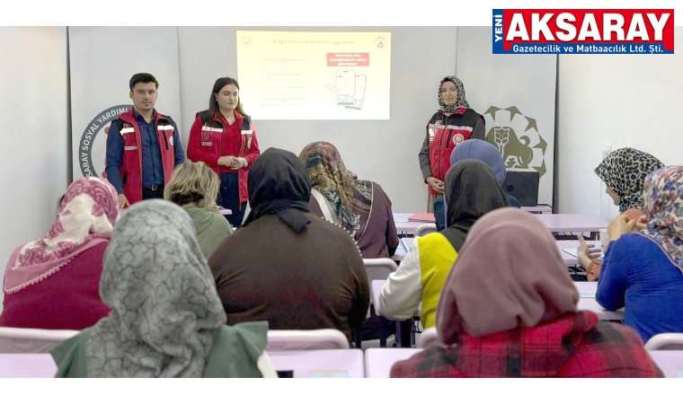 KADINLARA HAYATİ EĞİTİM Bakanlık Hizmetleri ve Mobil Uygulamalar tanıtıldı