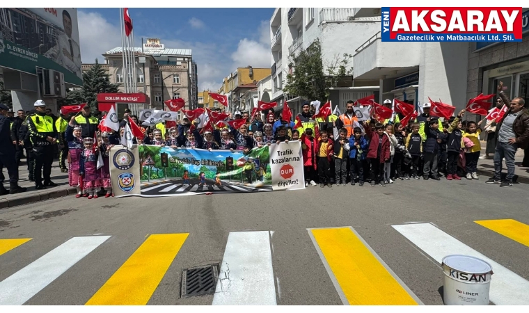 MEYDANDA TRAFİK SEFERBERLİĞİ Vali Murat Duru’dan "Yayalar Kırmızı Çizgimizdir" mesajı