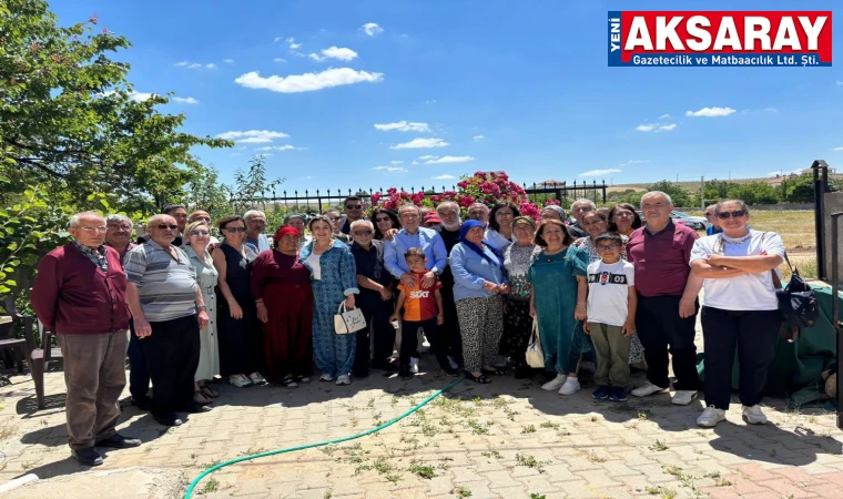 AKMEZAR’DA AŞURE BEREKETİ "Farklılıklarımız toplumu güçlendirir"