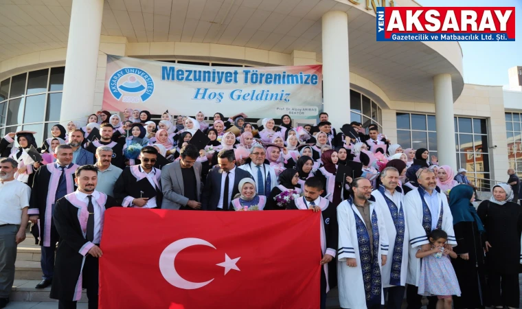 İlim yolculuğu mezuniyetle taçlandı