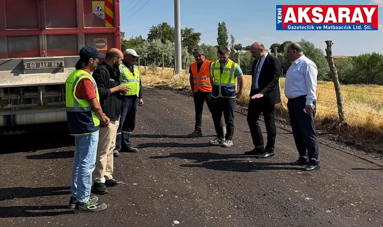Asfaltı atılan köy yolları incelendi